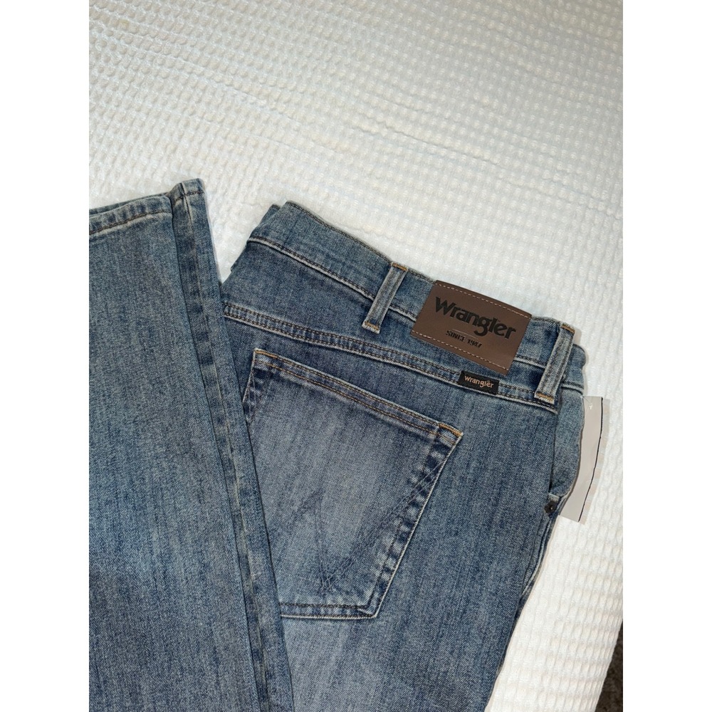 Wrangler Athletic Fit Jeans‎ Mens 42x32 Blue Stretch Denim